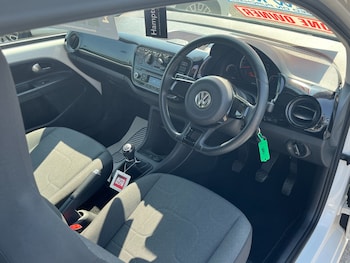 Used Volkswagen up! 2016 for sale - 78424031: Photo