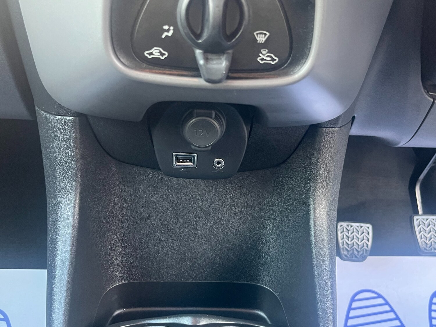 Used Peugeot 108 2018 for sale - 76224033: Photo 33