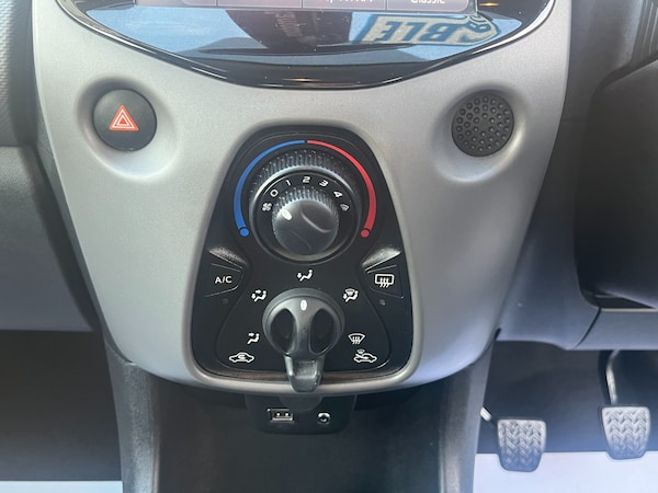Used Peugeot 108 2018 for sale - 76224033: Photo 42