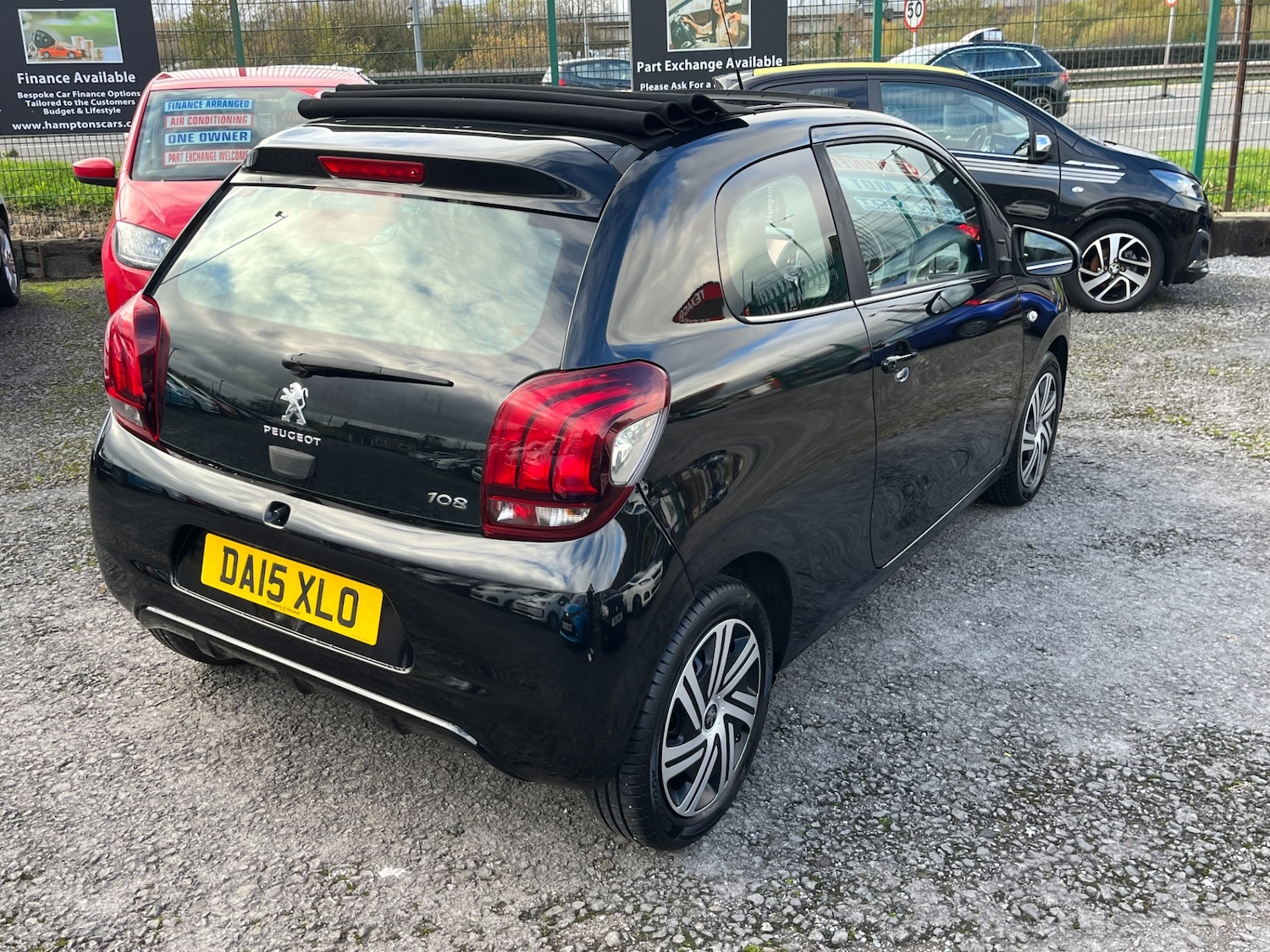 Used Peugeot 108 2015 for sale - 76594878: Photo 28