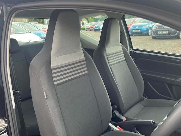Used Volkswagen up! 2018 for sale - 75304863: Photo 23