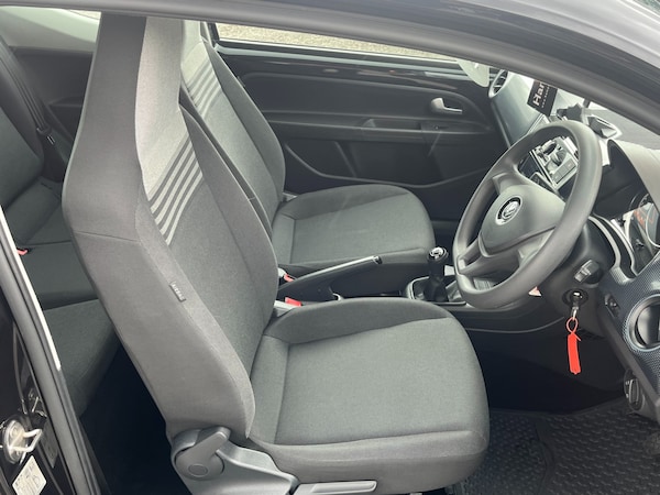 Used Volkswagen up! 2018 for sale - 75304863: Photo 29
