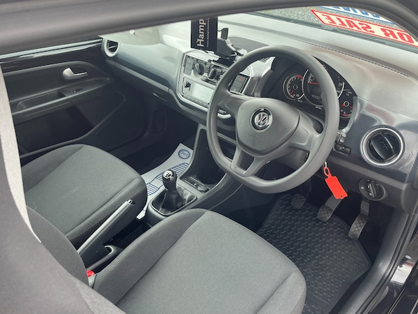 Used Volkswagen up! 2018 for sale - 75304863: Photo 3