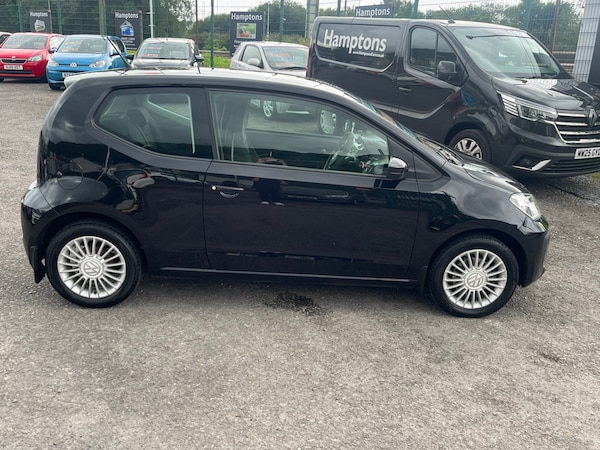 Used Volkswagen up! 2018 for sale - 75304863: Photo 9