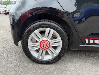 Used Volkswagen up! 2017 for sale - 79377698: Photo