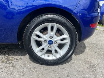 Used Ford Fiesta 2017 for sale - 78860779: Photo