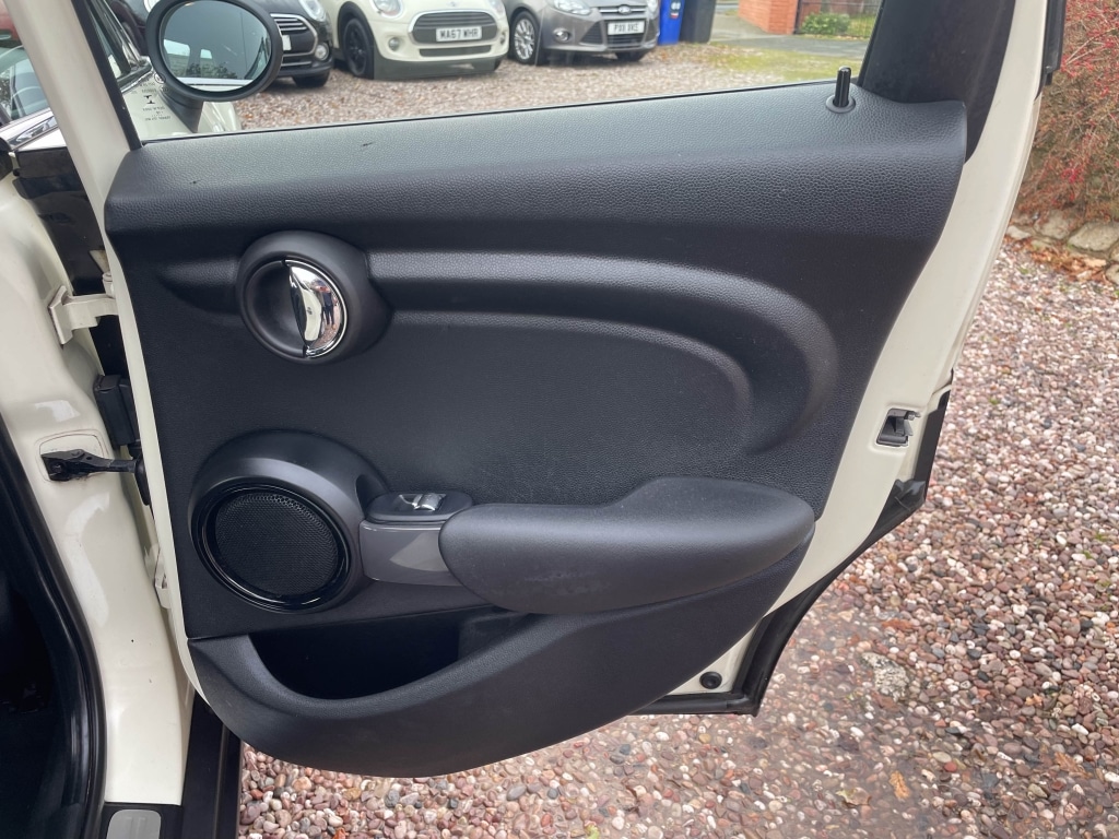 Used MINI Hatch 2018 for sale - 77129826: Photo 60