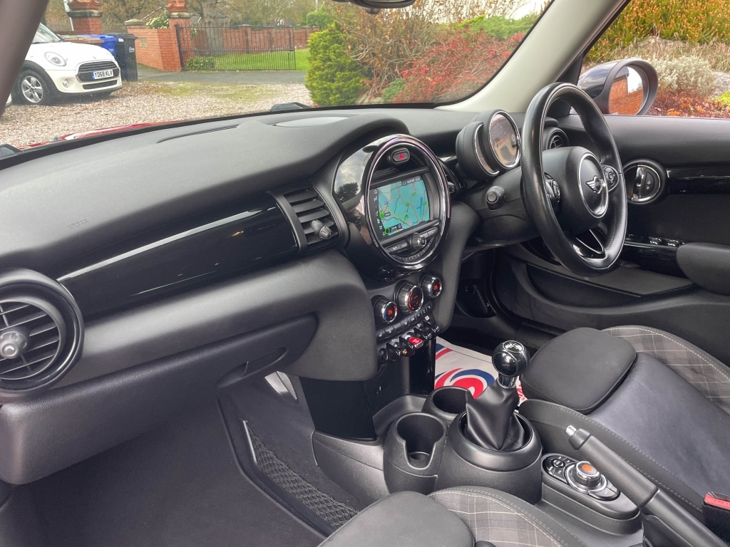 Used MINI Hatch 2018 for sale - 77129825: Photo 15