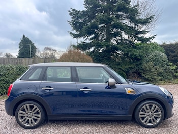 Used MINI Hatch 2018 for sale - 78615210: Photo