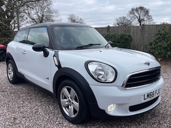 2016 (66) - 1.6 COOPER D ALL4 3DR Manual