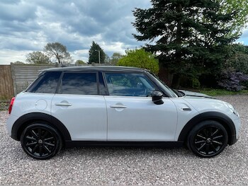 Used MINI Hatch 2018 for sale - 78615212: Photo