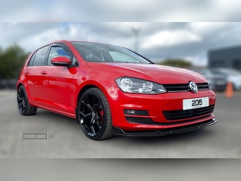 Volkswagen - Golf