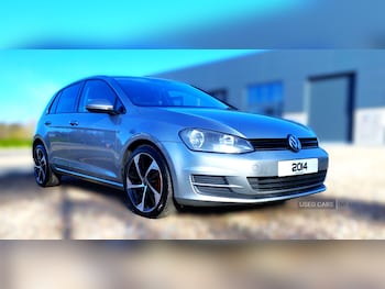 Used Volkswagen Golf 2014 for sale - 77705949: Photo