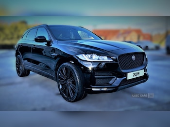 Used Jaguar F-Pace 2019 for sale - 78302232: Photo