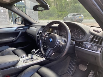 Used BMW X4 2018 for sale - 79602945: Photo