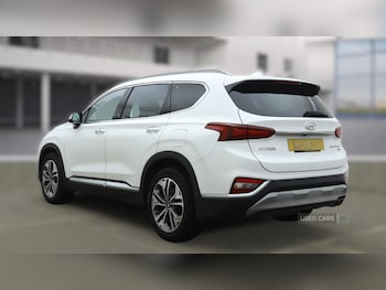 Used Hyundai Santa Fe 2020 for sale - 77684704: Photo