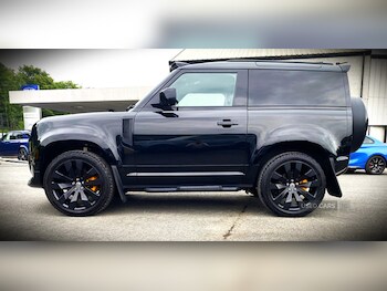 Used Land Rover Defender 2022 for sale - 75352268: Photo