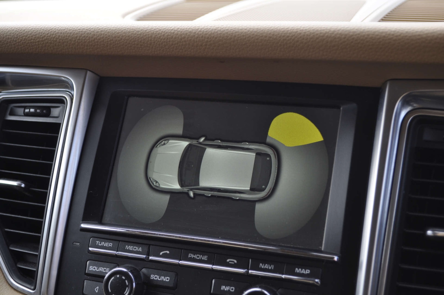 Used Porsche Macan 2015 for sale - 75674520: Photo 16