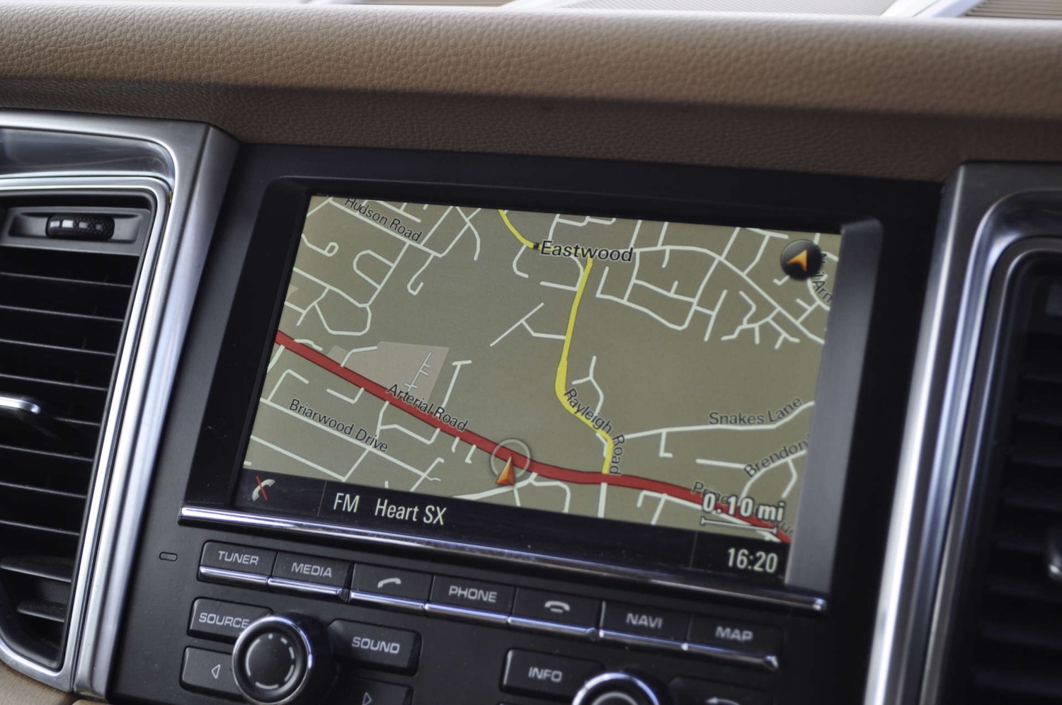 Used Porsche Macan 2015 for sale - 75674520: Photo 17