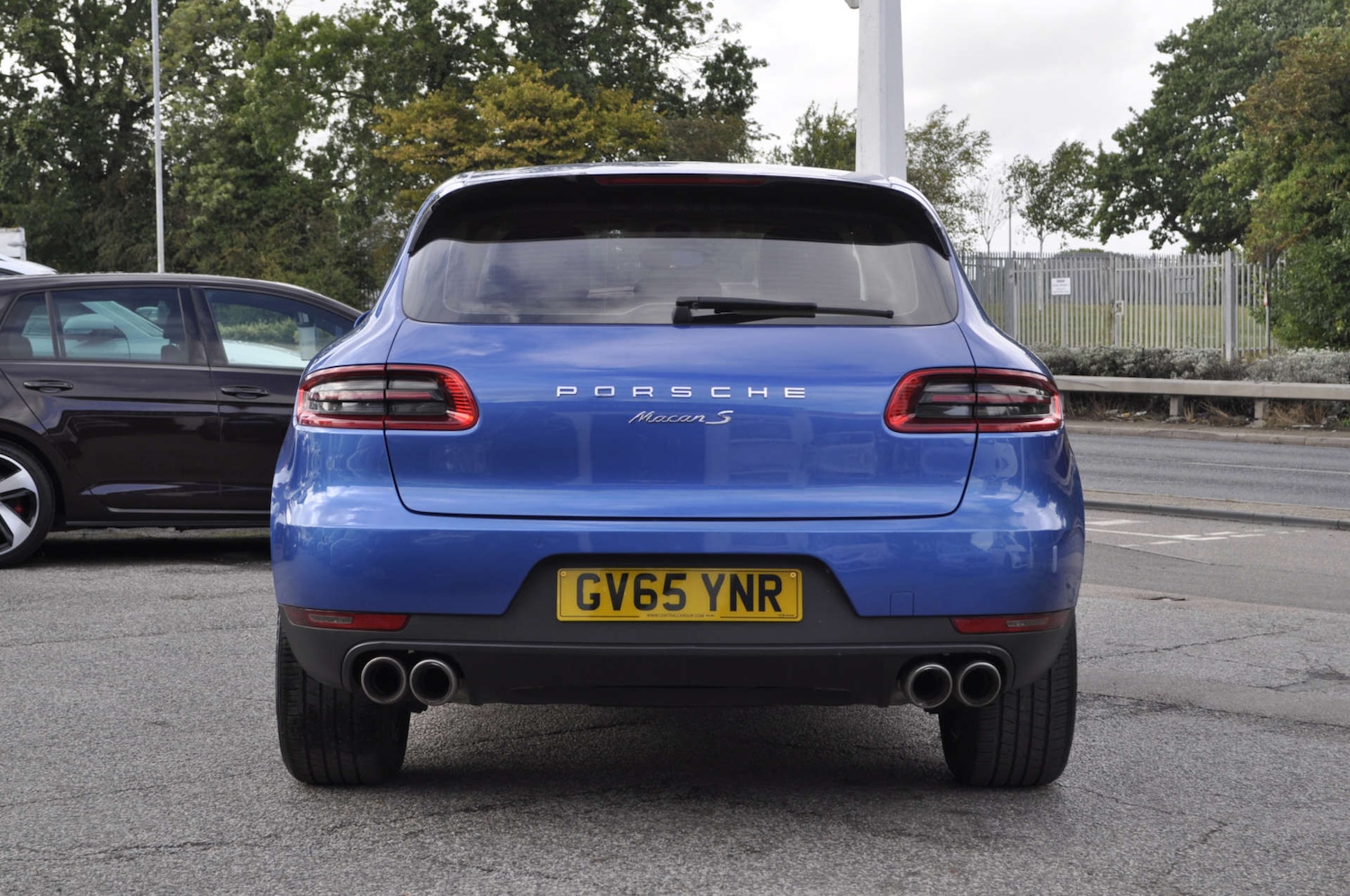 Used Porsche Macan 2015 for sale - 75674520: Photo 2