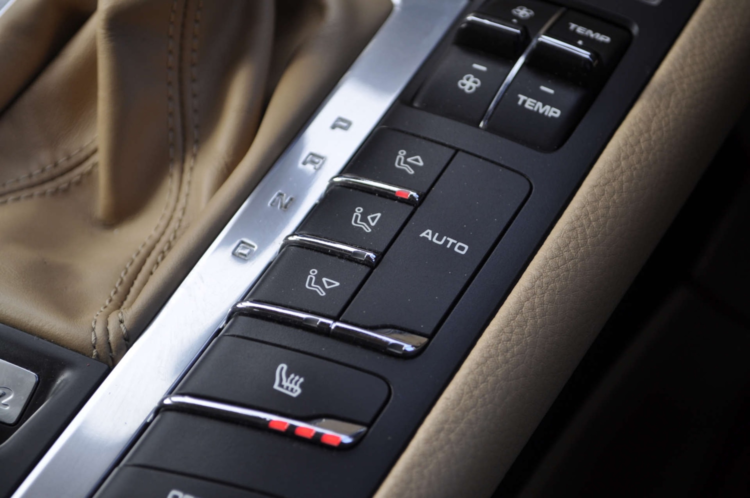 Used Porsche Macan 2015 for sale - 75674520: Photo 22