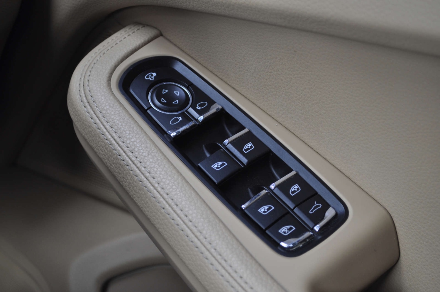 Used Porsche Macan 2015 for sale - 75674520: Photo 25