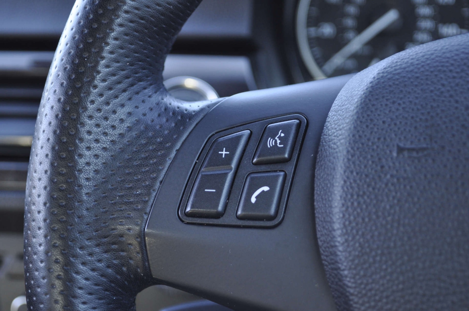 Used BMW 3 Series 2011 for sale - 77976984: Photo 16