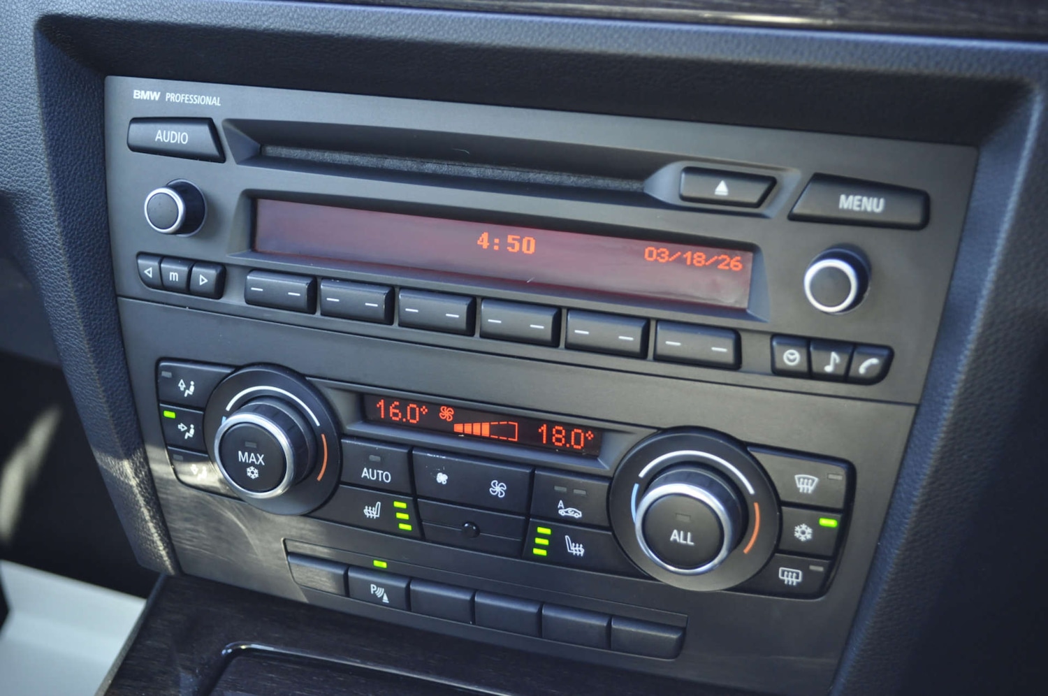 Used BMW 3 Series 2011 for sale - 77976984: Photo 19