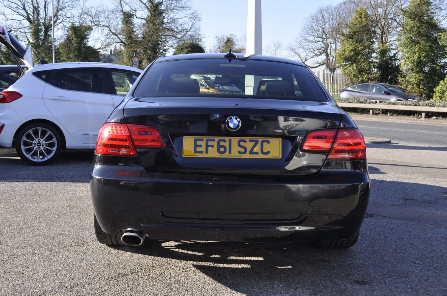 Used BMW 3 Series 2011 for sale - 77976984: Photo 2