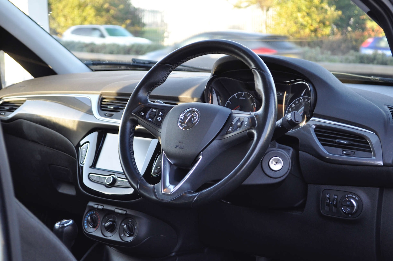 Used Vauxhall Corsa 2016 for sale - 76599663: Photo 8