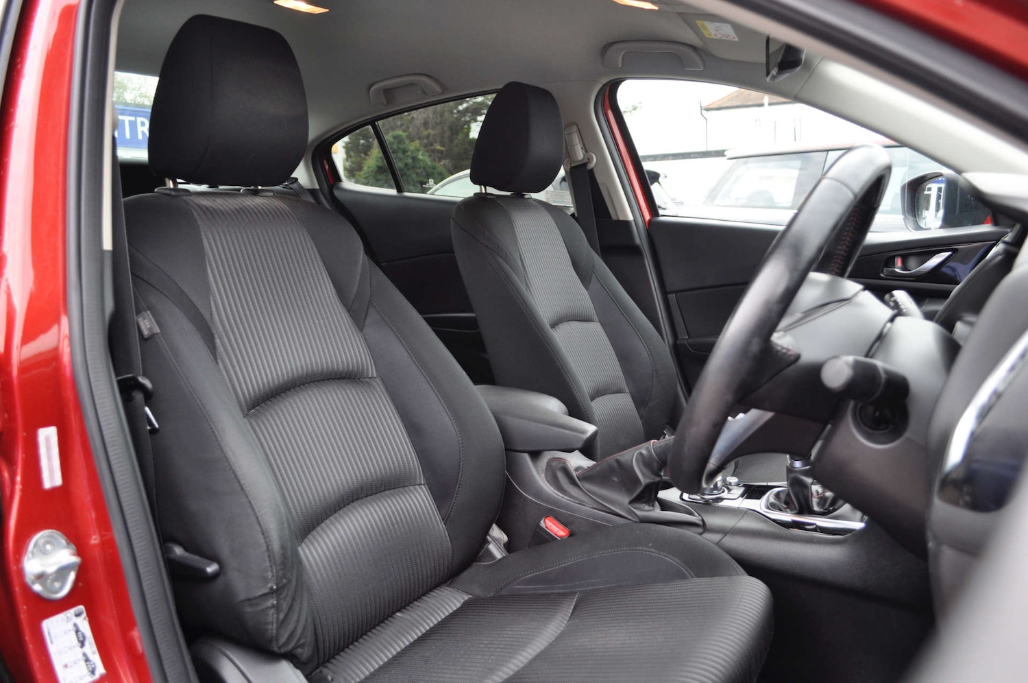 Used Mazda Mazda3 2015 for sale - 76375083: Photo 8