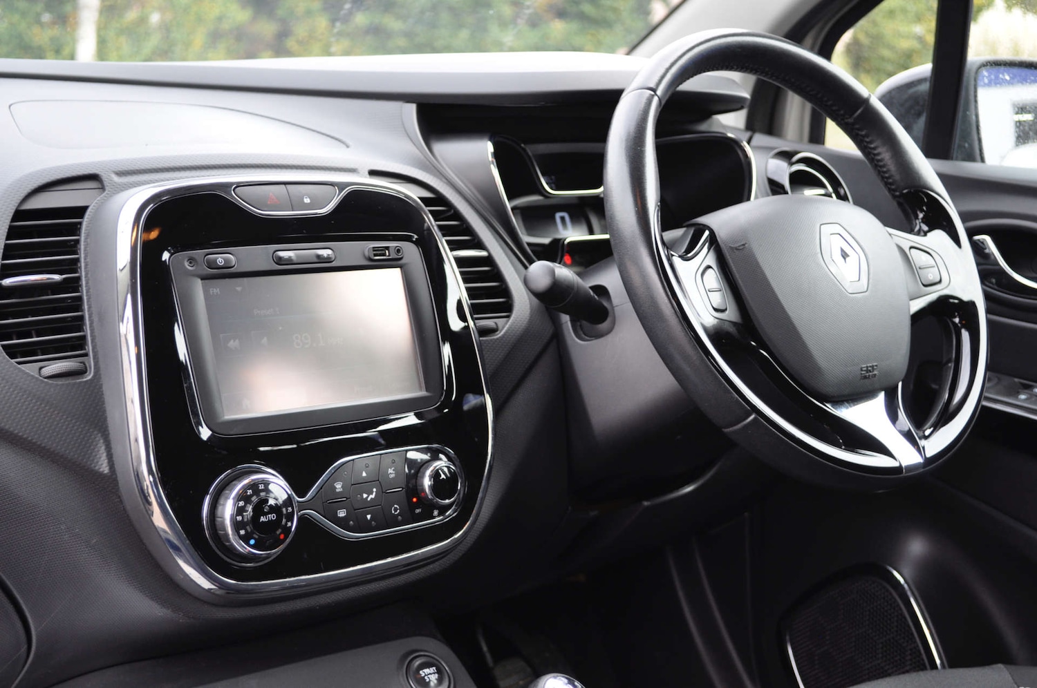 Used Renault Captur 2014 for sale - 76449802: Photo 12