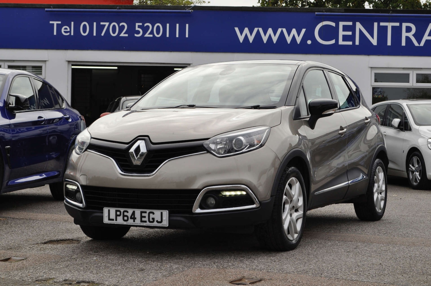 Used Renault Captur 2014 for sale - 76449802: Photo 4