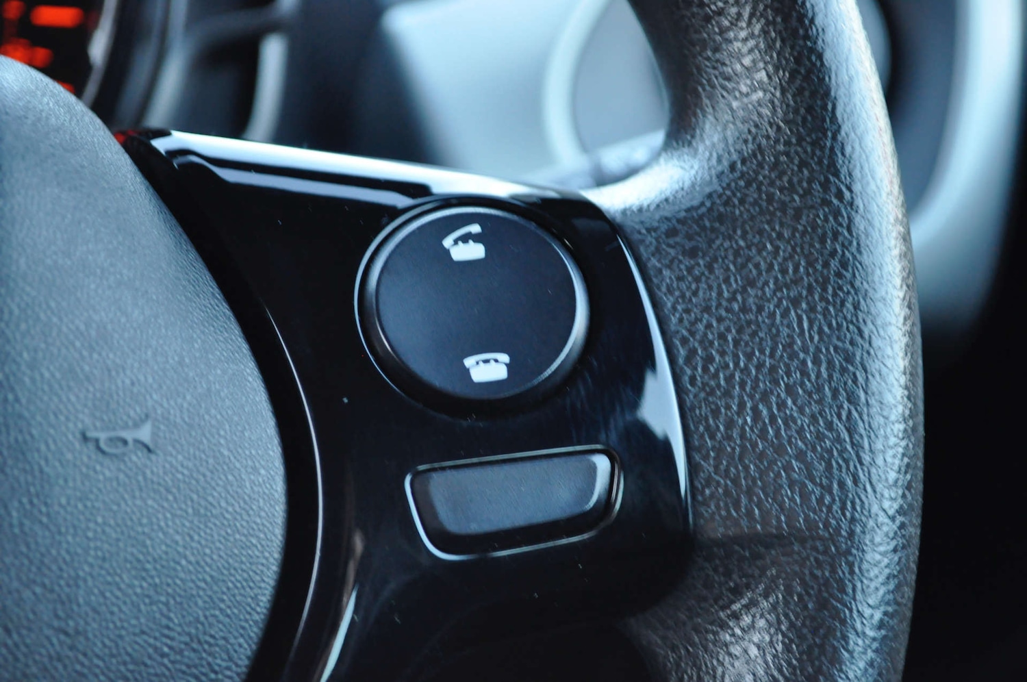 Used Peugeot 108 2014 for sale - 76830084: Photo 16