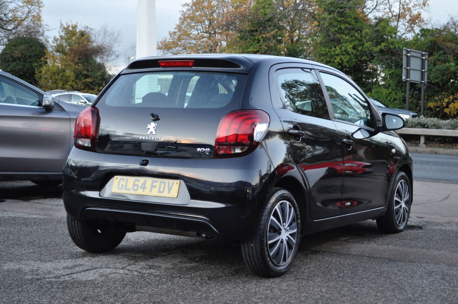 Used Peugeot 108 2014 for sale - 76830084: Photo 6