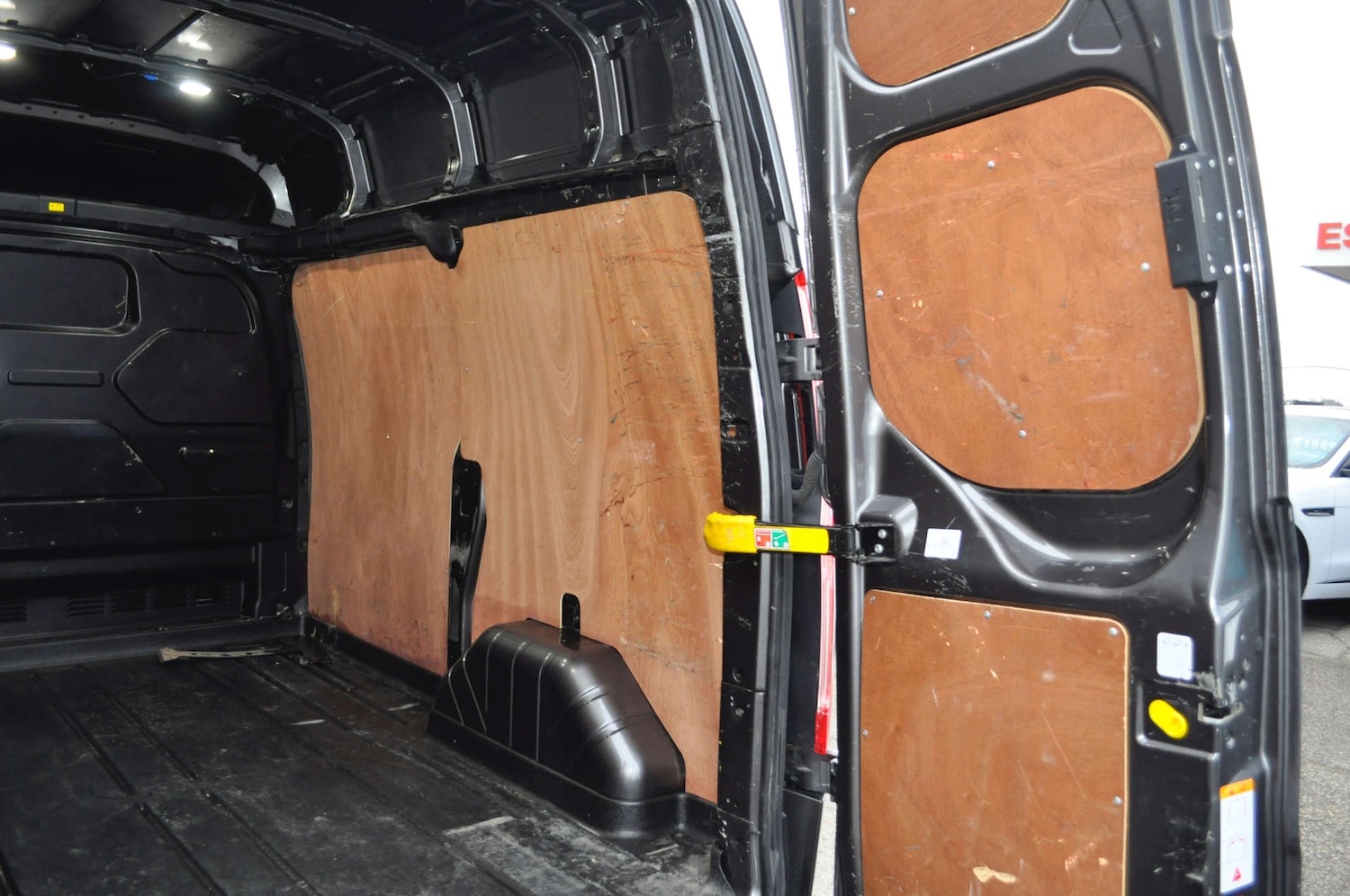 Used Ford Transit Custom 2022 for sale - 76949889: Photo 12