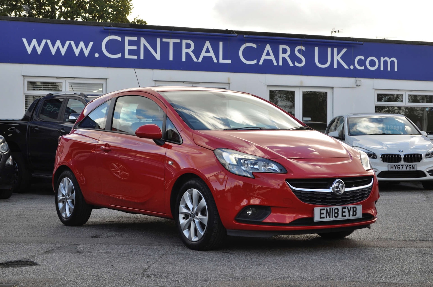 Used Vauxhall Corsa 2018 for sale - 76080237: Photo 1
