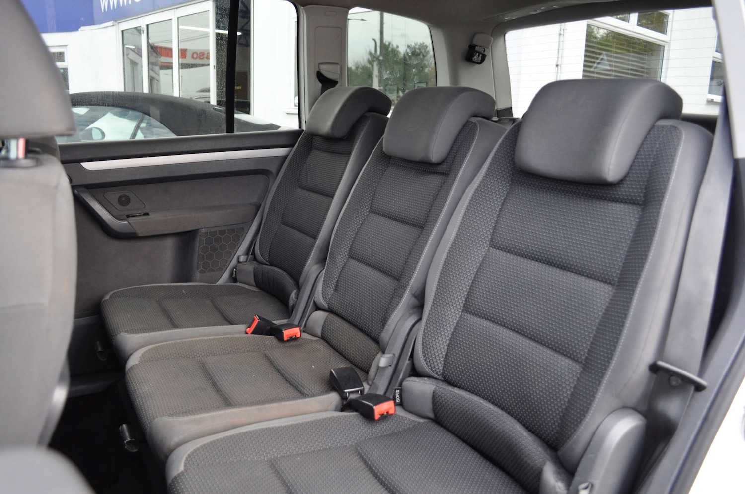 Used Volkswagen Touran 2012 for sale - 76374448: Photo 12