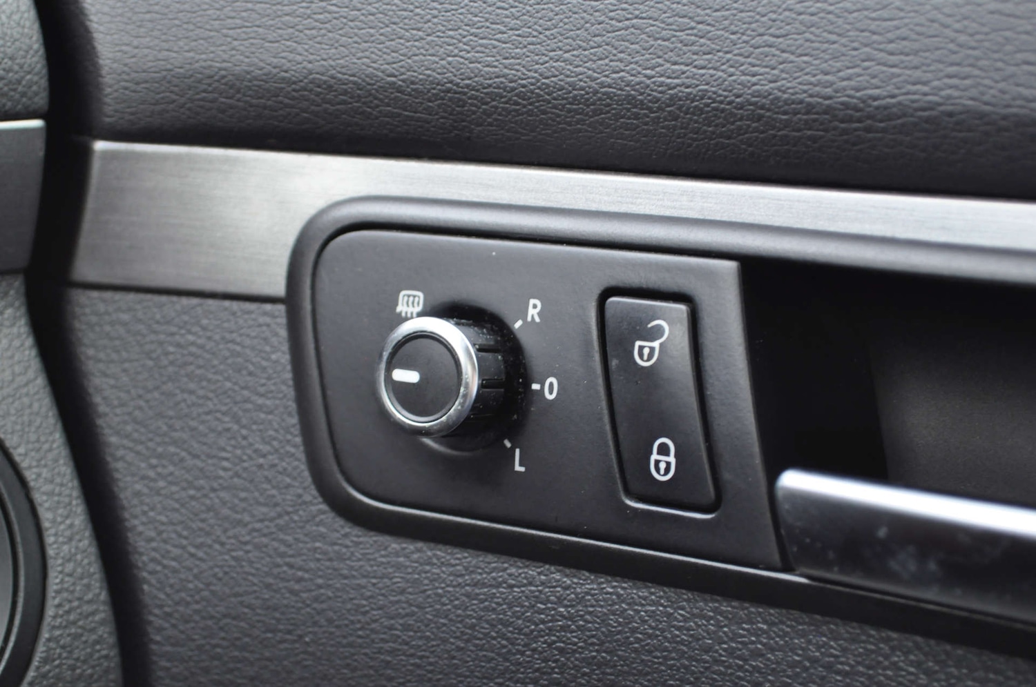 Used Volkswagen Touran 2012 for sale - 76374448: Photo 21