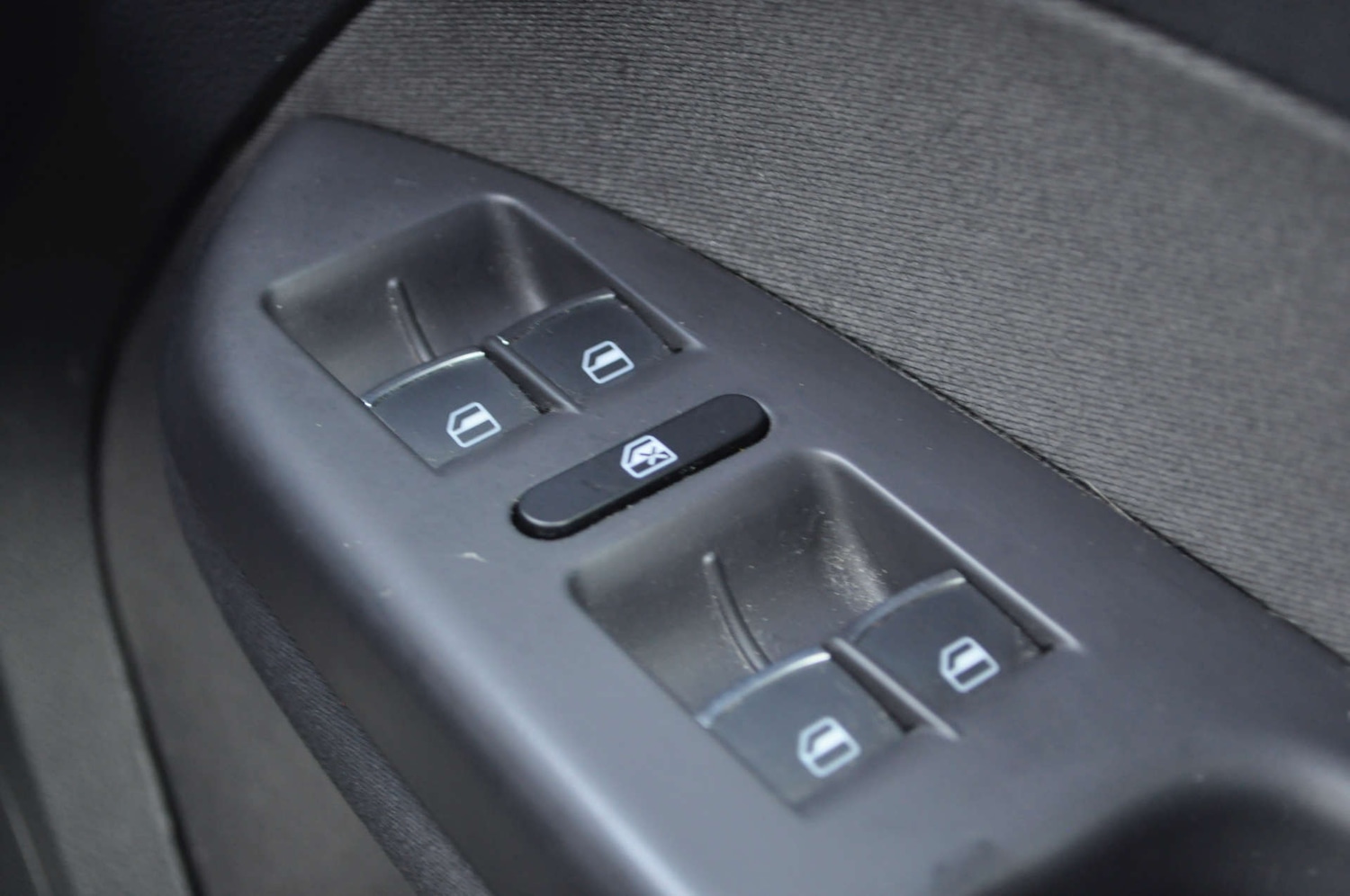 Used Volkswagen Touran 2012 for sale - 76374448: Photo 22