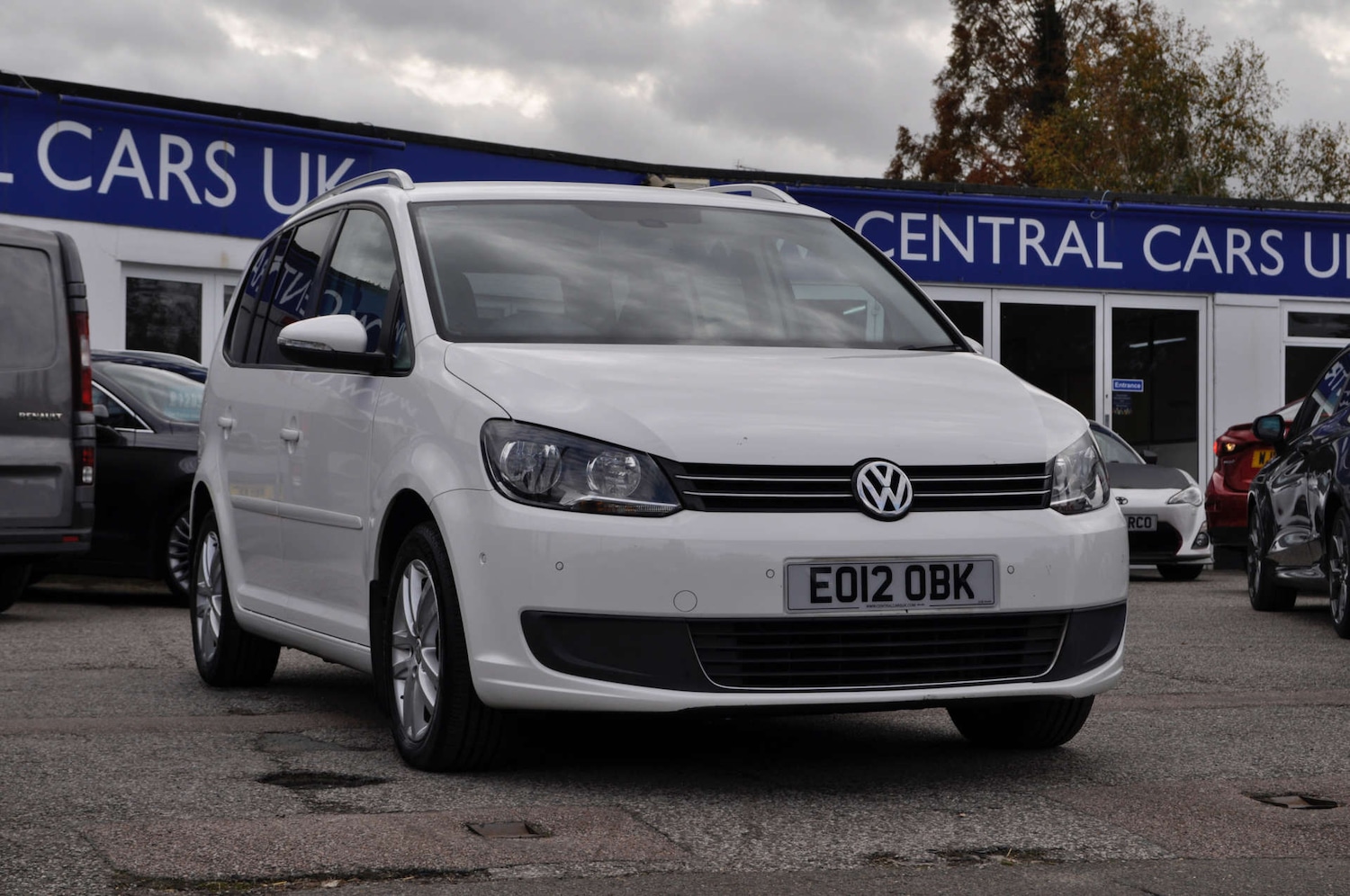 Used Volkswagen Touran 2012 for sale - 76374448: Photo 23