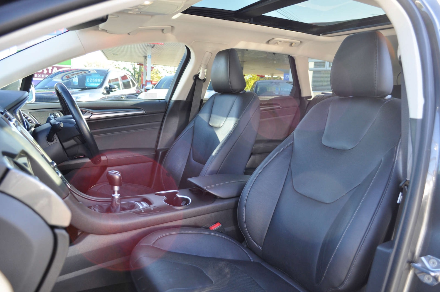 Used Ford Mondeo 2019 for sale - 76343749: Photo 12