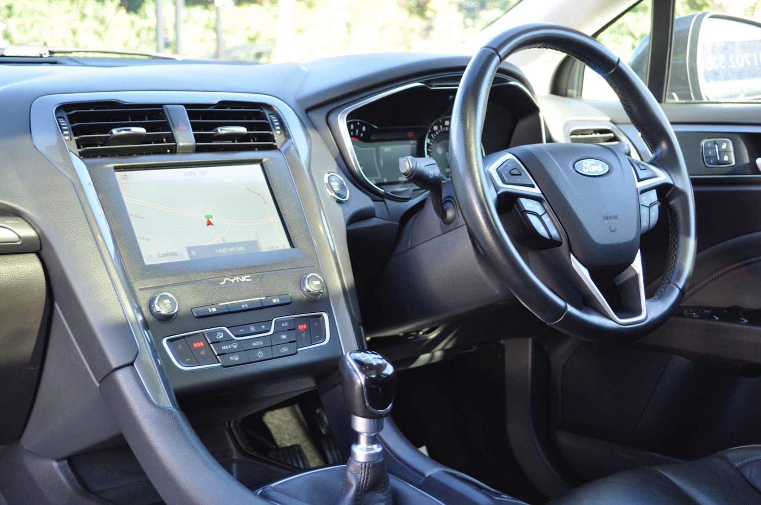 Used Ford Mondeo 2019 for sale - 76343749: Photo 13