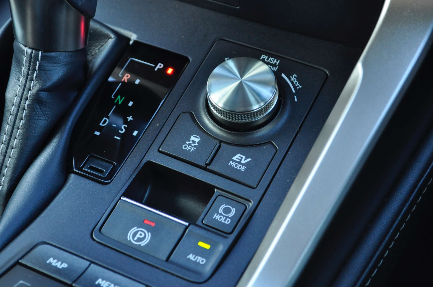 Used Lexus NX 2018 for sale - 76698045: Photo 17