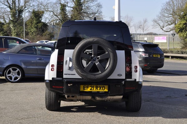 Used Land Rover Defender 2021 for sale - 73849873: Photo 2