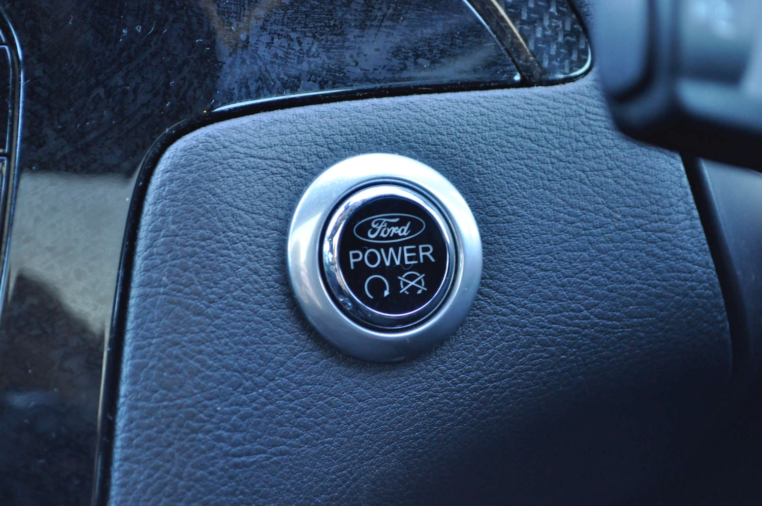 Used Ford S-Max 2013 for sale - 76181576: Photo 21