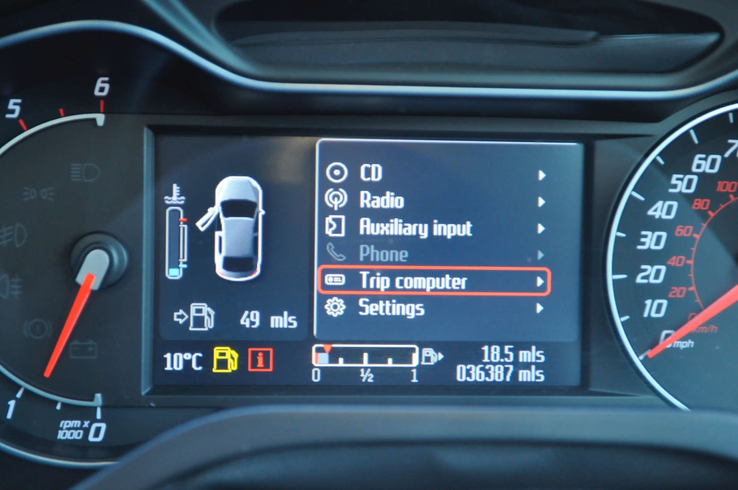 Used Ford S-Max 2013 for sale - 76181576: Photo 24