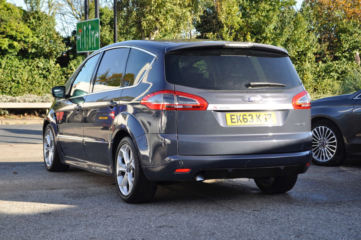 Used Ford S-Max 2013 for sale - 76181576: Photo 5