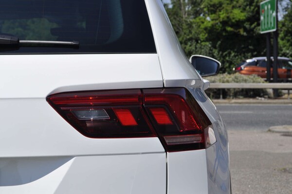 Used Volkswagen Tiguan 2021 for sale - 75096635: Photo 32