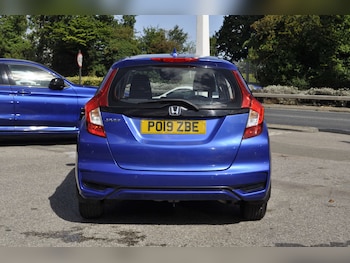 Used Honda Jazz 2019 for sale - 75444838: Photo